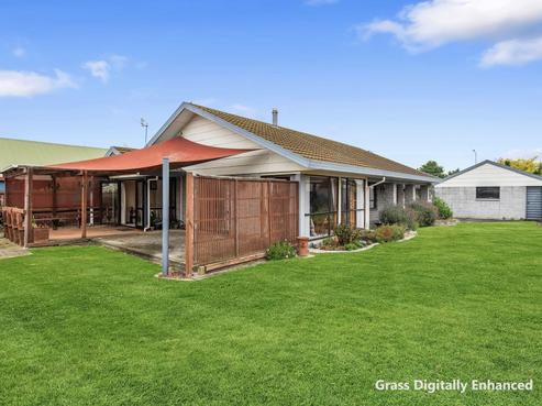 22 Westfield Avenue, Templeton
