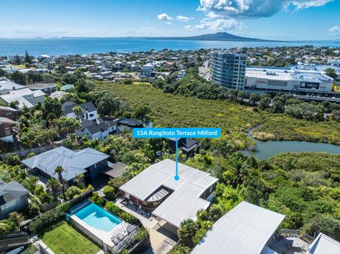 15A Rangitoto Terrace, Milford