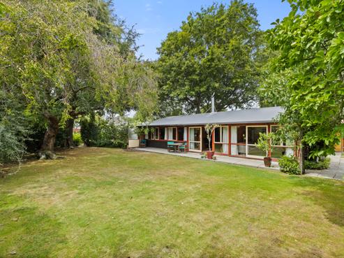 1 Wayside Avenue, Burnside