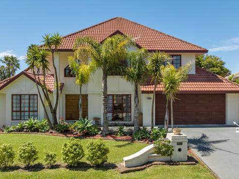 16 Bronte Place, Somerville
