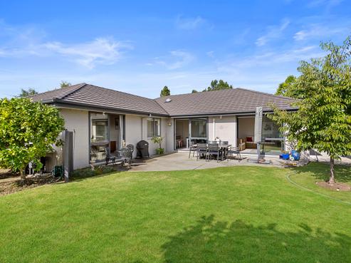 10 Silkwood Crescent, Karaka