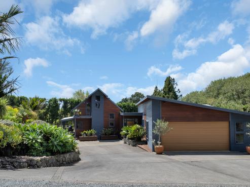 37 Charles Walton Road, Maungatapere