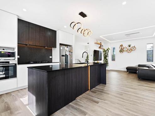 14A Mantra Road, Massey