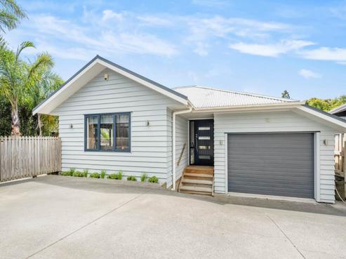 8A Ambler Avenue, Glen Eden