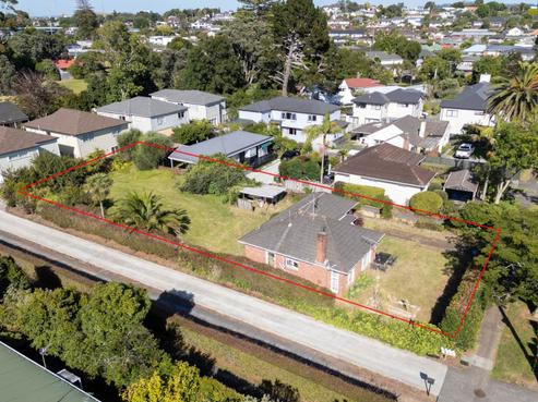 73 Kings Road, Panmure