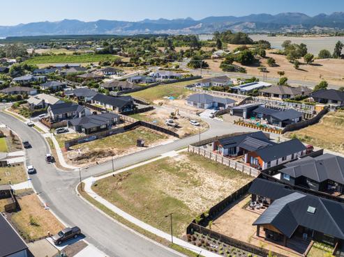 2 Safre Place, Mapua