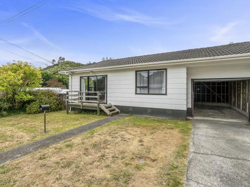 1A Sunny Grove, Wainuiomata