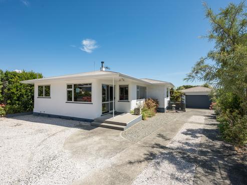13 Marlborough Crescent, Richmond