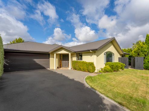 54 Glasnevin Drive, Casebrook