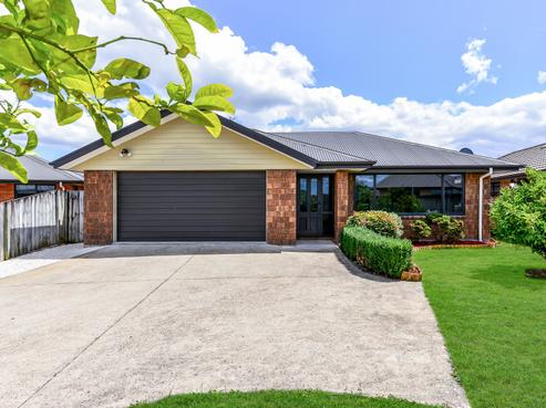 12 Edward Street, Grandview Heights