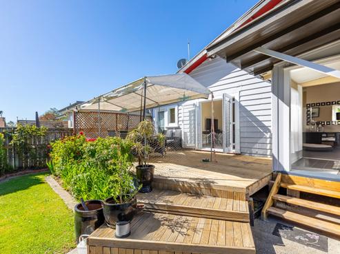 23 Francis Drake Street, Waipukurau and Surrounds