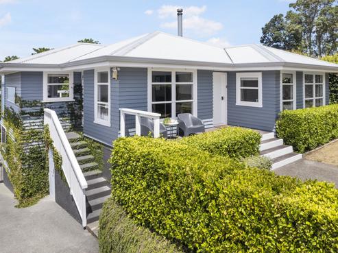 34 Aldersgate Road, Hillsborough