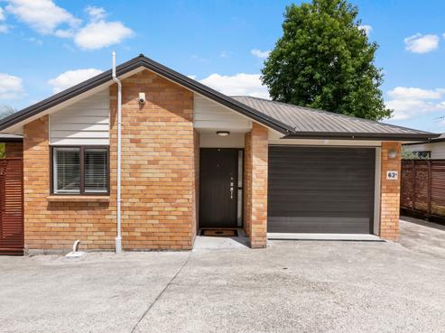 63A Royal Road, Massey