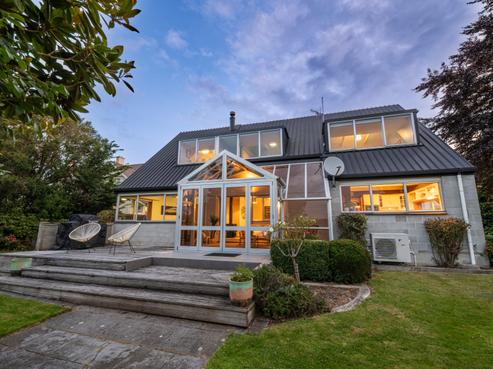 115 Grey Street, Gladstone