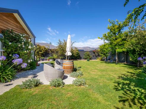 15 Magnetic Place, Cromwell