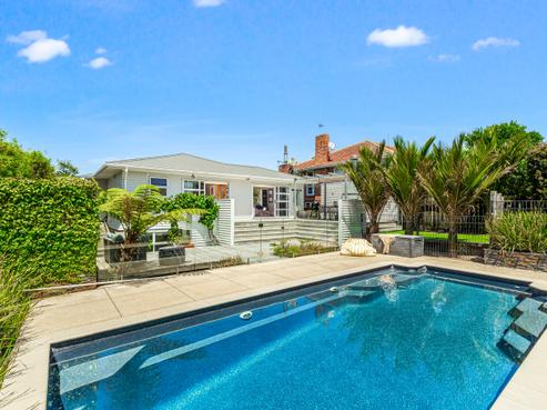 23 Gloria Avenue, Te Atatu Peninsula