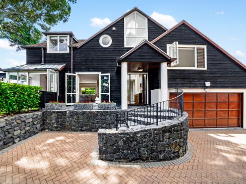 23C Claude Road, Epsom