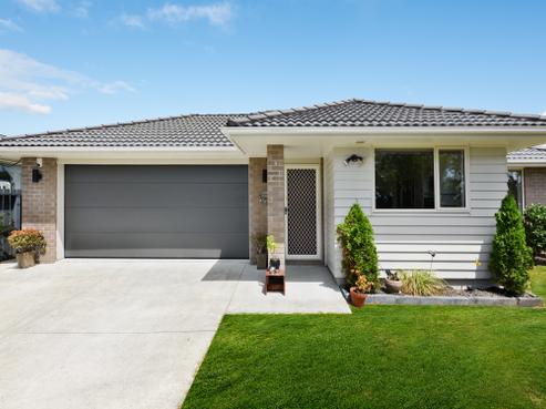 70 Kelman Road, Kelston