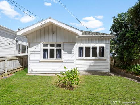 158 Russell Terrace, Berhampore