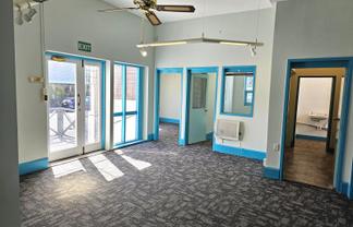 Fresh, sunny and ready