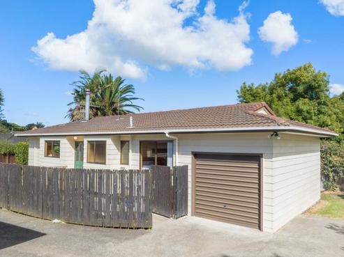 2/43 Carnoustie Drive, Wattle Downs
