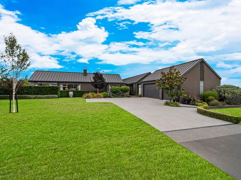 2 Silver Peaks Drive, West Melton