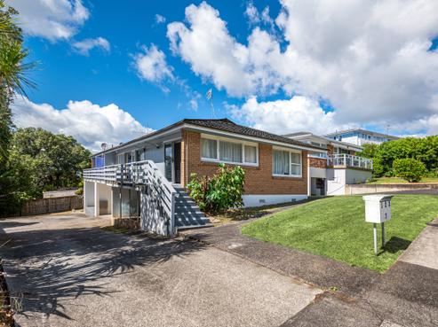 7 Caulton Street, Saint Johns