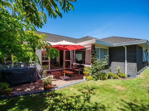 59 Kiddle Drive, Hilltop