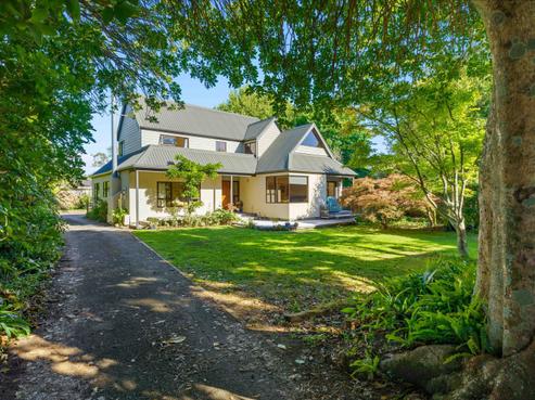 38A Domain Road, Otaki