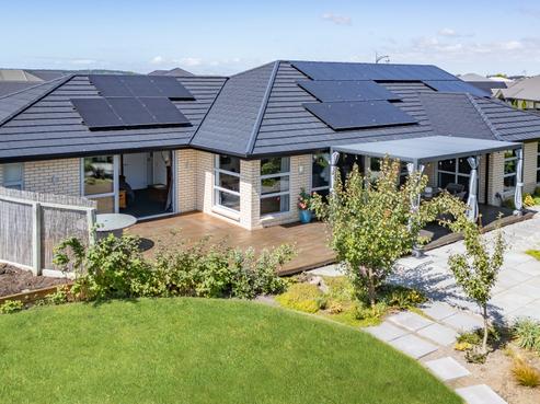 10 Lilian Street, Woodend Beach