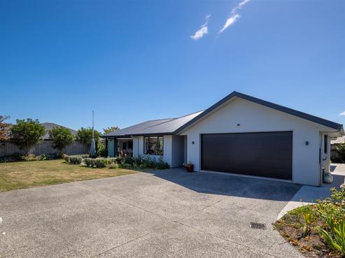 14B Ernest Place, Brightwater