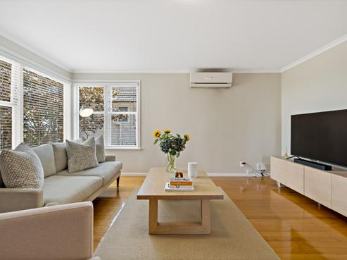 2/132 Saint Johns Road, Saint Johns
