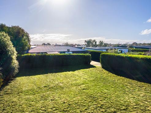 38 Burgundy Drive, Martinborough