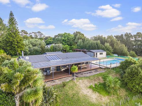 423 Runciman Road, Ramarama