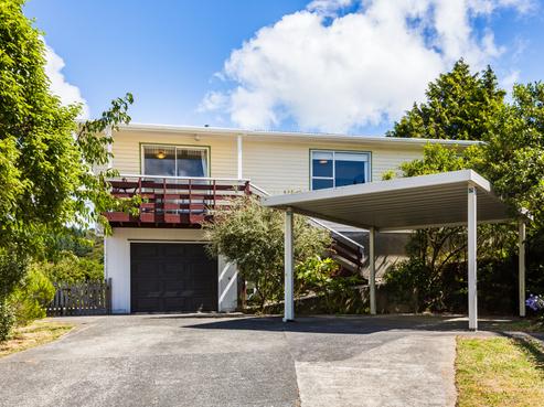 14 Naseby Grove, Wainuiomata