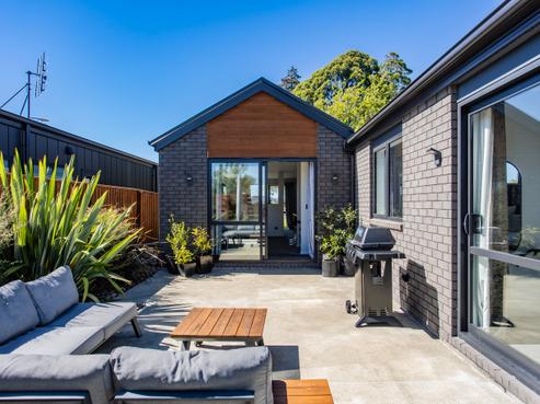 4 John Raven Lane, Woodend