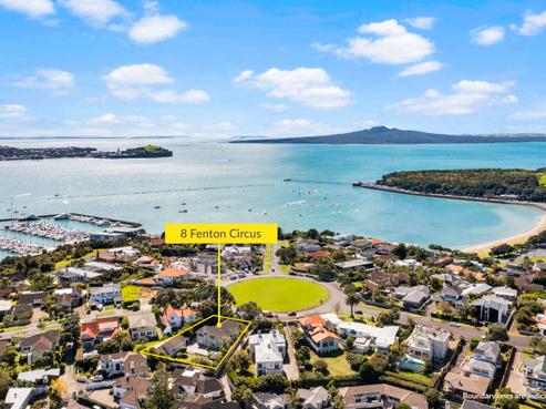 8 Fenton Circus, Orakei