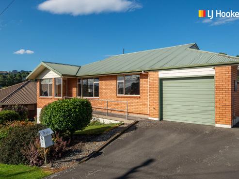 8 Benfell Street, Green Island