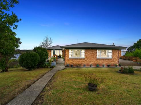 39 Estuary Road, Weymouth