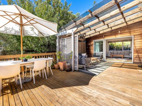 40 Kennedy Road, Surfdale