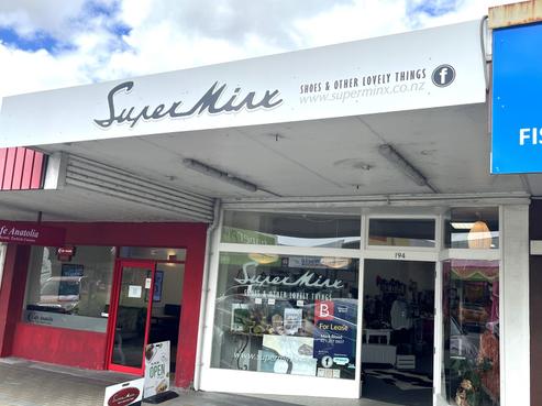 194 Oxford Street, Levin