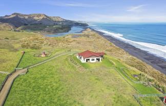 413 Fraser Smith Road, Awakino