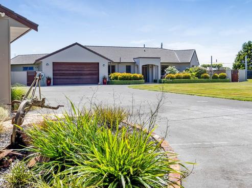 355 Ngawhini Road, Hawera