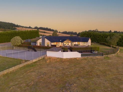 230 Carrs Road, Loburn