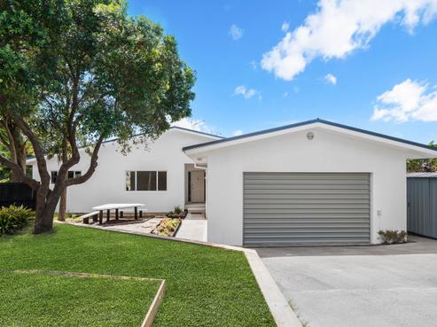 4 Castaway Place, Gulf Harbour