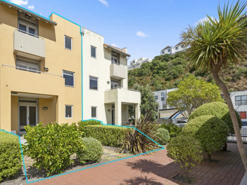 78/305 Evans Bay Parade, Hataitai