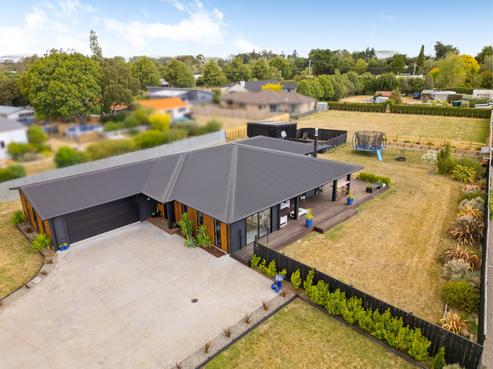 1 Kens Lane, Carterton