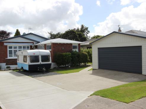 22 Louisa Street, Gladstone