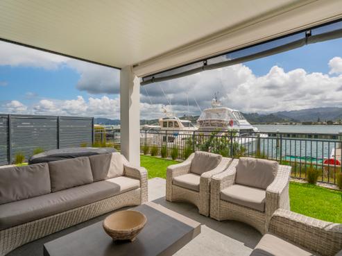 6/6 The Marina, Tairua