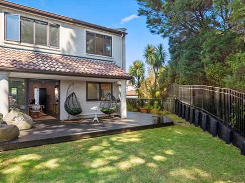89 Naples Way, Albany Heights
